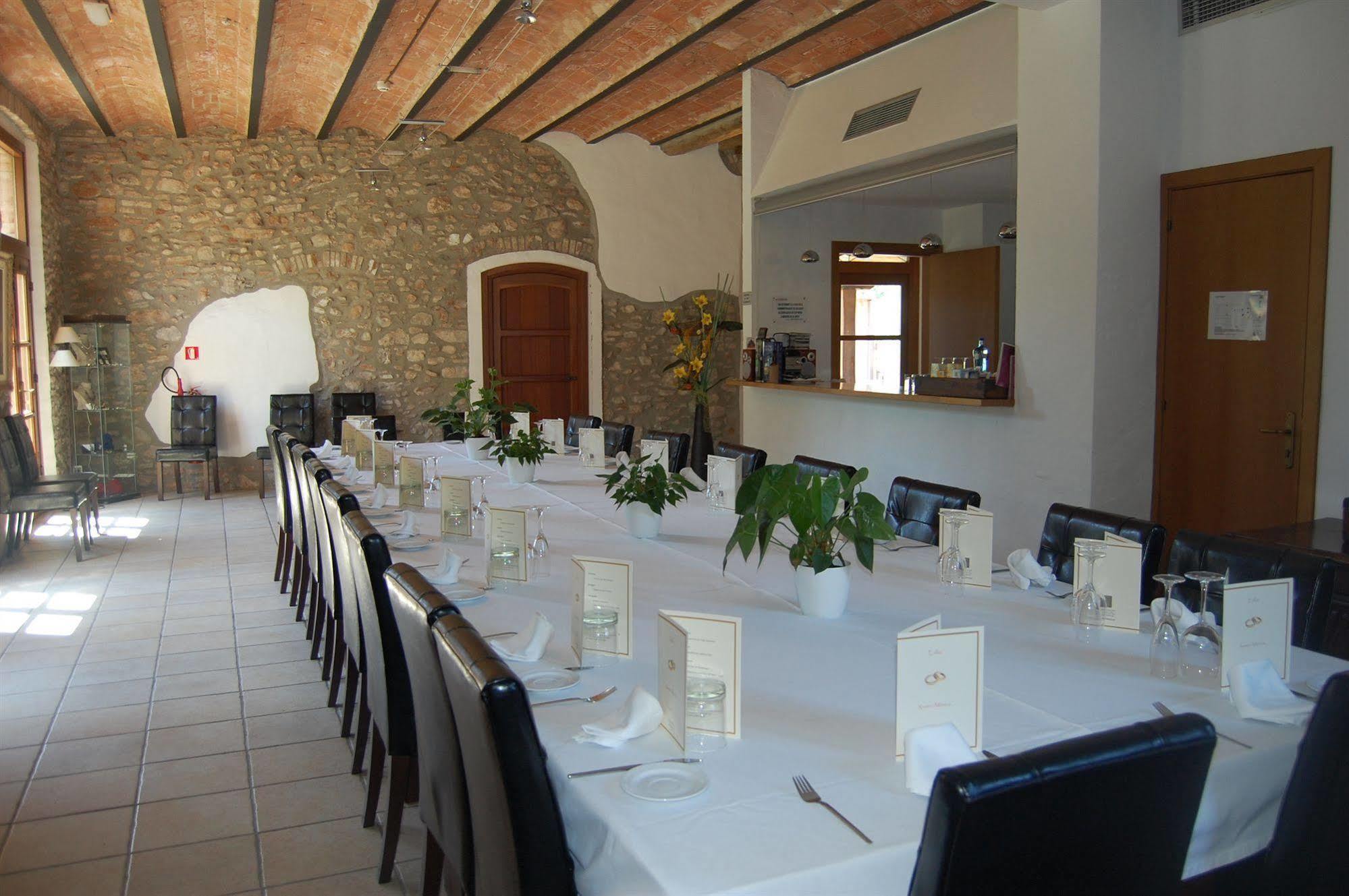 Hotel Moli De La Torre Bigues I Riells Exteriér fotografie